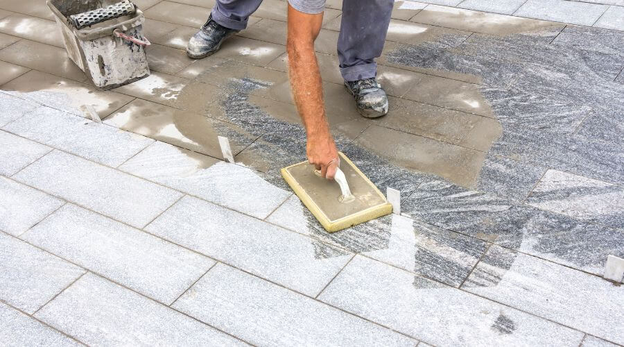 Expert Emergency Roof Repairs services in South Lyon, MI